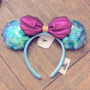 ARIEL LITTLE MERMAID DISNEY EARS FEATURES EMBROIDERED DINGLEHOPPER 🧜‍♀️ NWT!